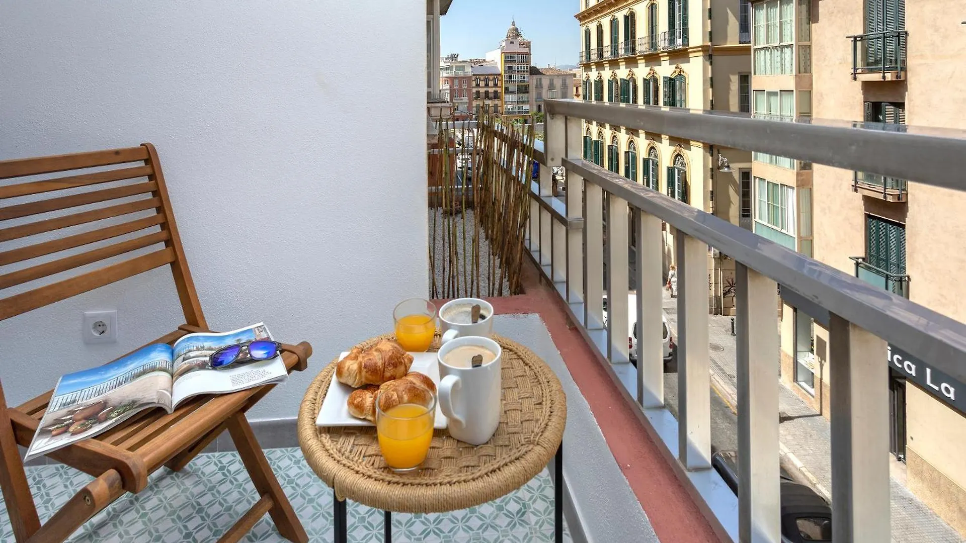 Jazmin Y Biznaga Apartment Malaga