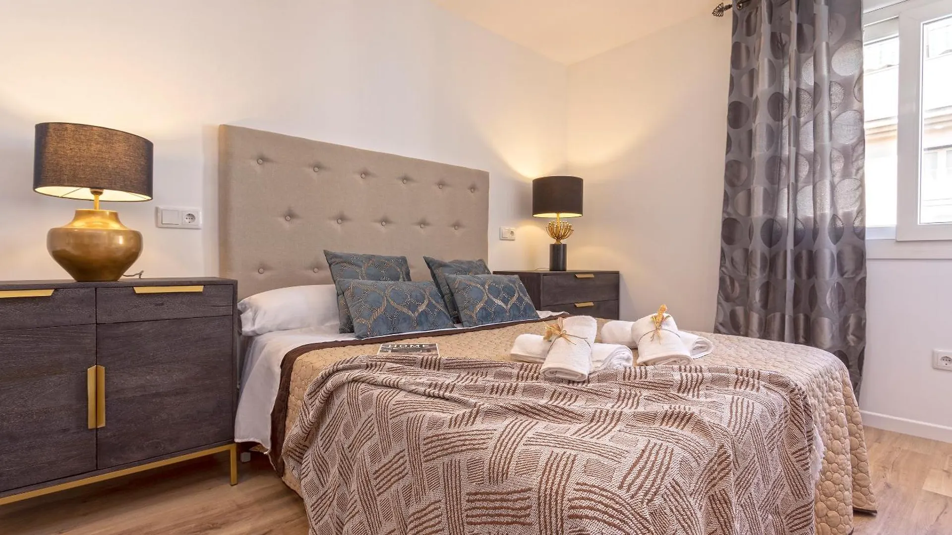 Jazmin Y Biznaga Apartment Malaga