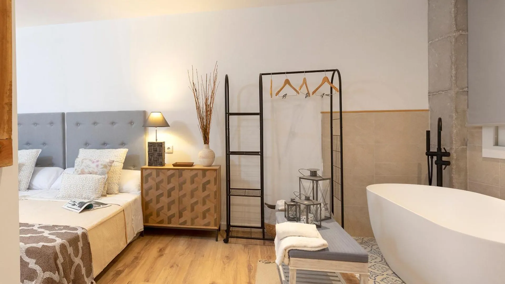 Jazmin Y Biznaga Apartment Malaga
