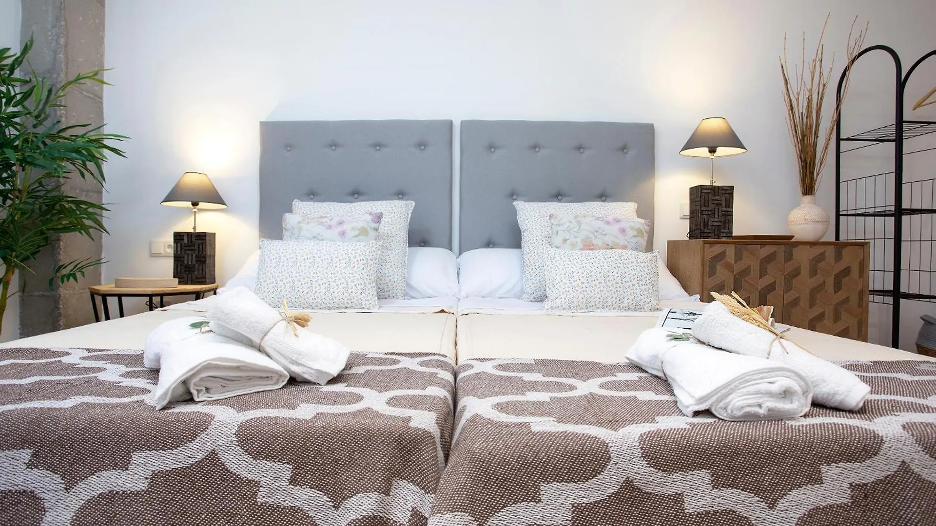 Jazmin Y Biznaga Apartment Malaga